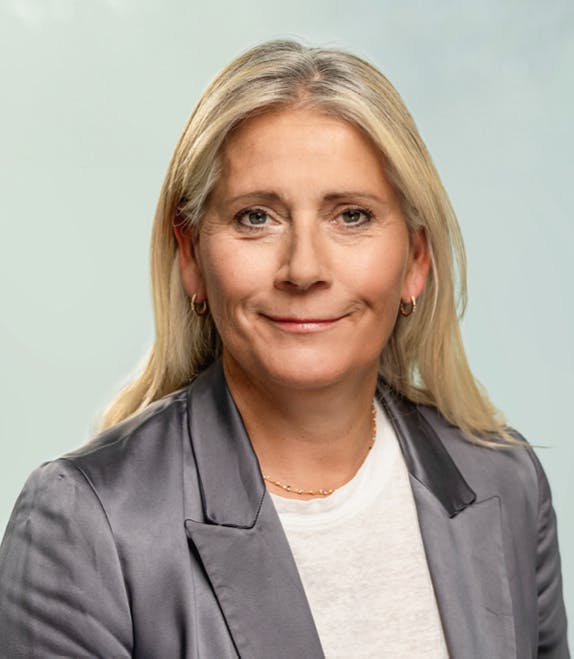 VÉRONIQUE LAURY